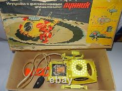 VTG Russian Soviet TOY SPACE SHIP BATTERY TRUCK LUNOKHOD LUNNIK car MOON WALKER