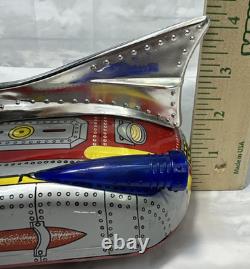 VTG Tin Litho Space Rocket Car Astronaut Radar Dish Battery Operated Toy VIDEO