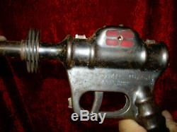 Vintage 1946 All Steel Buck Rogers Atomic Space Ray TOY Gun