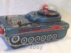 Vintage 1950-60s Modern Toy Space Tank- 18 tin litho Motor Works battery Opp