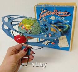 Vintage 1950's GESCHA Tin #805 SATELLIT ROTARYO Toy Rotating Space Theme Toy