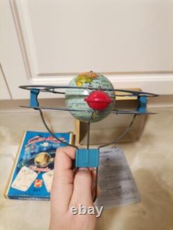 Vintage 1950 s GESCHA Tin #805 SATELLIT ROTARYO Toy Rotating Space Theme Toy