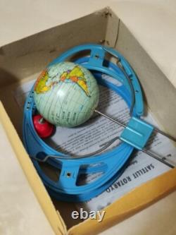 Vintage 1950 s GESCHA Tin #805 SATELLIT ROTARYO Toy Rotating Space Theme Toy