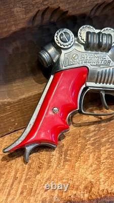 Vintage 1950s Hubley Atomic Disintegrator Space Pistol Toy