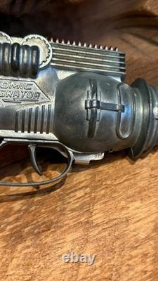 Vintage 1950s Hubley Atomic Disintegrator Space Pistol Toy
