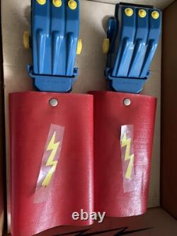 Vintage 1958 Kilgore Toys Robot Hands & Mask Space Set withDisplay Box! Very Rare