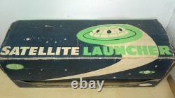Vintage 1959 Ideal SATELLITE LAUNCHER Toy Space Vehicle Box No. 4874