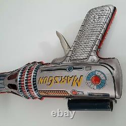 Vintage 1960 Mars Space Gun Toy Daiya Japan Tin Friction Litho Rocket Spaceship