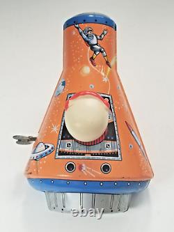 Vintage 1960 NM TIN SPACE MOON CAPSULE Mechanical Windup KANTO JAPAN works
