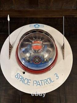 Vintage 1960's Cragstan KO Yoshiya Space Patrol 3 Flying Saucer Battery Operated