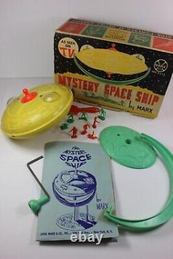 Vintage 1960's Louis Marx & Co. MYSTERY SPACE SHIP Gyro Powered with Papers