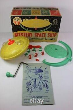 Vintage 1960's Louis Marx & Co. MYSTERY SPACE SHIP Gyro Powered with Papers