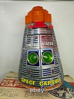 Vintage 1960's SH Horikawa Battery Operated New Space Capsule Tin Toy With Box