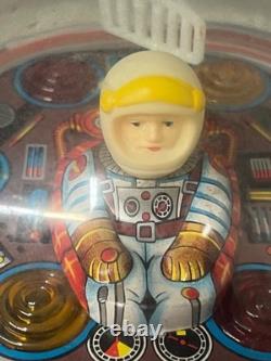 Vintage 1960's Space Ship X-5 Toy By Masudaya Japan Battery Op Minty condition