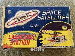 Vintage 1960s Rare Marx Tin Litho Space Satellite With Launching Station In Box
