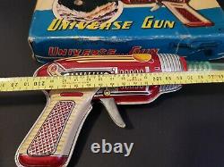 Vintage 1960s rare Universe Ray Gun space tin toy litho Japan NOS original box