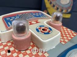 Vintage 1965 KOSMICKE VOZIDLO Tin Liho Batt. Operated Space Toy In box RARE