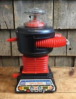 Vintage 1966 LOST IN SPACE Robot By REMCO Black Red Space Toy Works