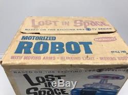 Vintage 1966 LOST IN SPACE TOY ROBOT By REMCO in BOX Not Working