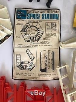Vintage 1966 Mattel Matt Mason Man In Space Space Station With Box + 2 Matt Masons