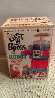 Vintage 1966 Remco Lost In Space Robot With Original Box Red/Black Version