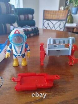 Vintage 1968 Eldon Billy Blastoff Space Scout Set Toy No Box