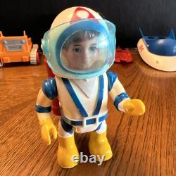 Vintage 1968 Eldon Billy Blastoff Space Scout Toys Boy Astronaut Space Vehicles