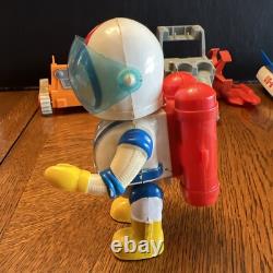Vintage 1968 Eldon Billy Blastoff Space Scout Toys Boy Astronaut Space Vehicles