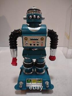 Vintage 1968 Ideal Zeroids Zerak Battery Operated Space Robot RARE