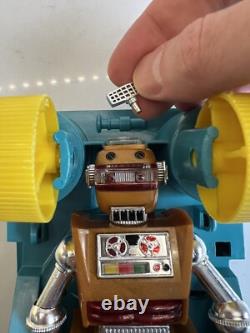 Vintage 1968 Ideal Zeroids Zobor Space Robot 1960s Toy Action Figure With Box