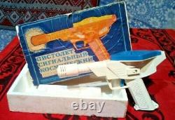 Vintage 1970's USSR Cosmonaut Space Gun Toy In Original Box Battery Operated