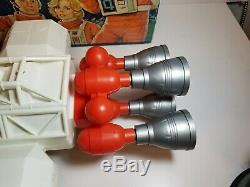 Vintage 1976 Mattel Space 1999 Eagle 1 Spaceship 99% Complete with Box
