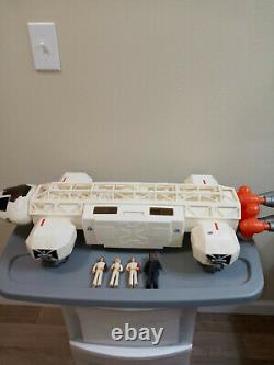 Vintage 1976 Mattel Space 1999 Eagle One 1 Space Ship With Custom Crew