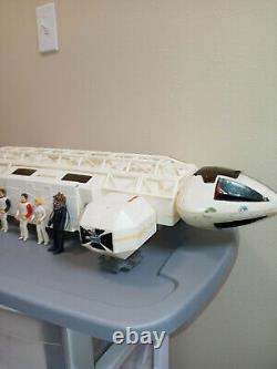 Vintage 1976 Mattel Space 1999 Eagle One 1 Space Ship With Custom Crew