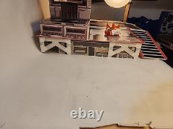 Vintage 1978 Milton Bradley Star Bird Command Base With Box