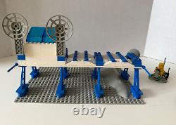 Vintage (1983) LEGO 6930 Space Supply Station 100% Complete RARE