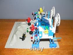 Vintage 1983 LEGO Legoland Space Supply Station Set No. 6930 SEE DETAILS