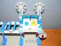 Vintage 1983 LEGO Legoland Space Supply Station Set No. 6930 SEE DETAILS