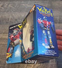 Vintage 1984 Matchbox Voltron I Miniature Warrior Space Robot 700002 Boxed Toy
