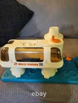 Vintage 1984 Playmates Play World Space Station Command Center×2 With Extras Lot