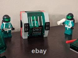 Vintage (1992) LEGO Space Police II set 6957 Solar Snooper RARE