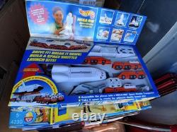 Vintage 1996 Hot Wheels Mega-rig Space Shuttle Transporter 16757 New Sealed Box