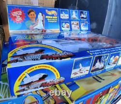 Vintage 1996 Hot Wheels Mega-rig Space Shuttle Transporter 16757 New Sealed Box