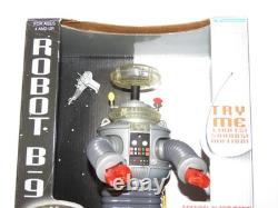 Vintage 1997 Lost In Space Robot B-9 New in Box Trendmasters