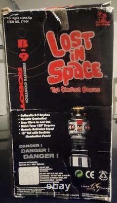 Vintage 1998-Classic Lost in Space- B-9 Remote Control ROBOT-New Sealed Box