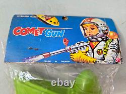 Vintage 70s Space Comet Gun Darts and Caps gun Mars Attack style Taiwan NOS