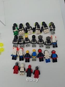Vintage 90s Lego Minifigures Spaceman Collection Of Varies Space Minifigures