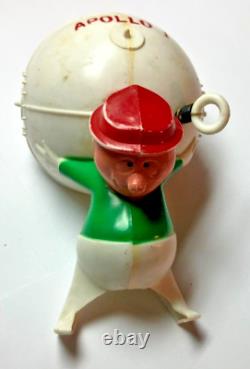 Vintage Antique 1967 Apollo 1 Plastic Wind-Up Space Toy Man-Capsule Wall Walker