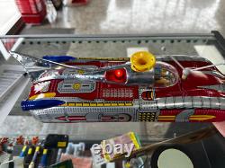 Vintage Astronef Eletrcique Battery Operated Space Ship