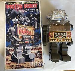 Vintage Battery Operated Piston Robot Made In Japan MIB works SH